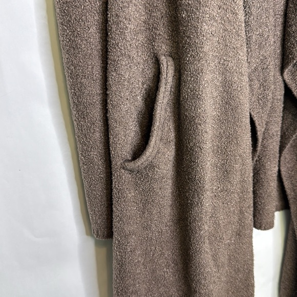 Barefoot Dreams CozyChic Lite Wrap (L/XL) - Picture 5 of 9